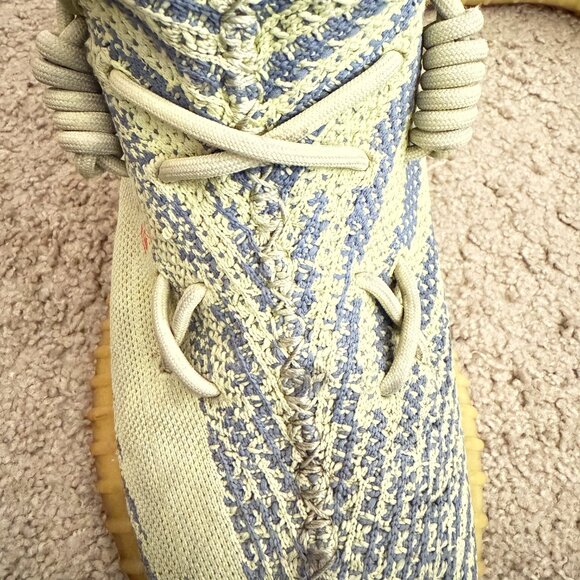 Authentic Adidas YEEZY Boost 350 V2 Semi-Frozen Yellow B37572 Sneakers Sz.9.5 - Picture 4 of 12
